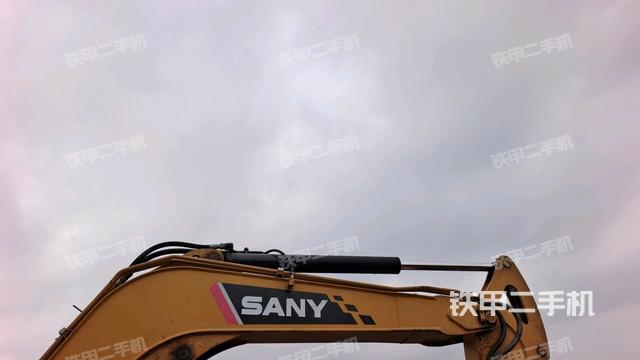 大臂整體?右側（工作和回轉裝置）