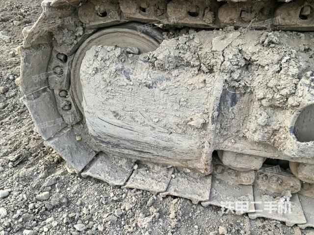 左導(dǎo)向輪（行走機構(gòu)）