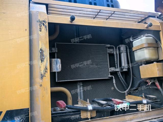 散熱器正面（大件艙室）