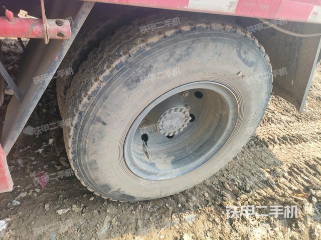 左驅(qū)動輪/左后輪（行走機(jī)構(gòu)）