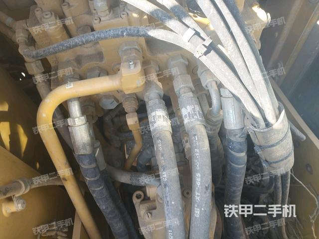 駕駛室頂部俯視(上車部件) 駕駛室頂部俯視(上車部件)