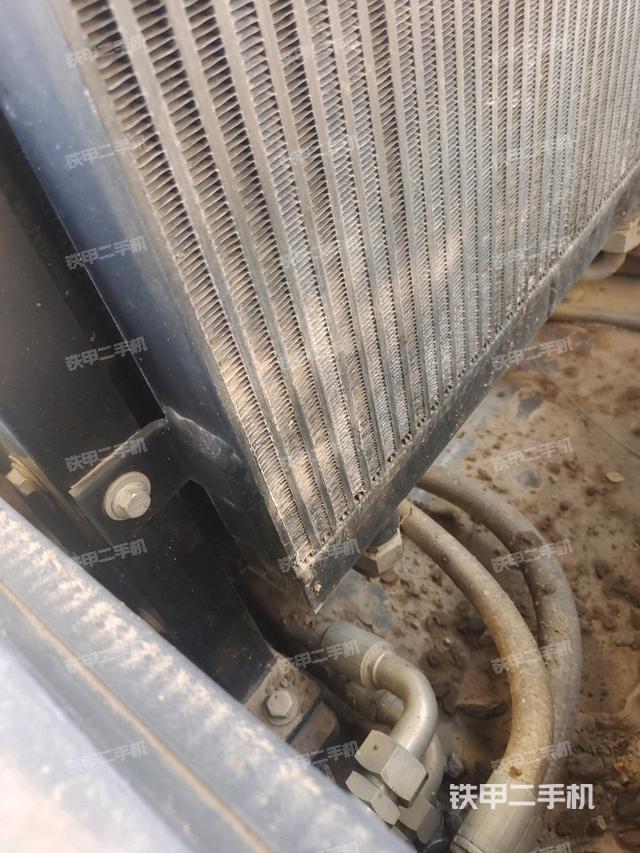 風(fēng)扇及皮帶（壓路機(jī)發(fā)動(dòng)機(jī)艙）