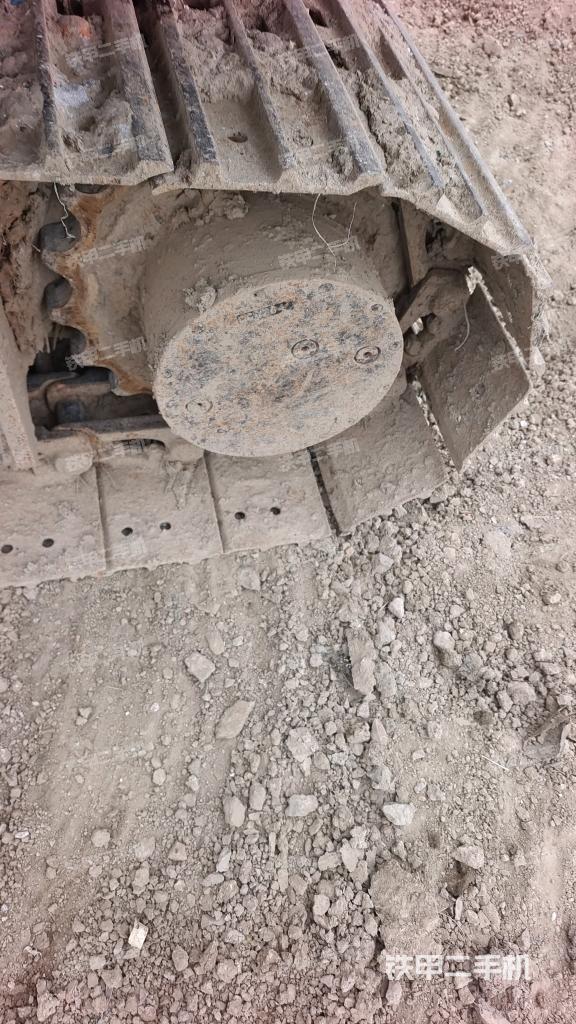 左側行走馬達蓋板（行走機構）