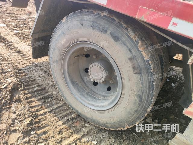 右驅(qū)動輪/右后輪（行走機(jī)構(gòu)）