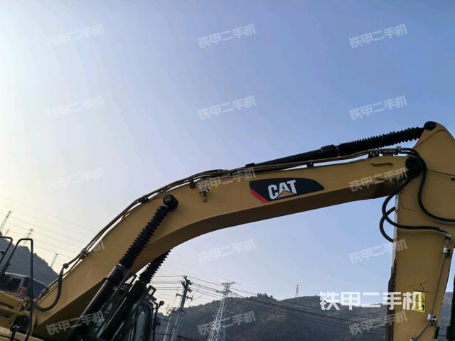 大臂整體?右側（工作和回轉裝置）