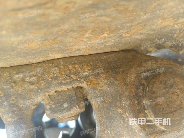 左托鏈輪和鏈筋(行走機構(gòu)) 左托鏈輪和鏈筋(行走機構(gòu))