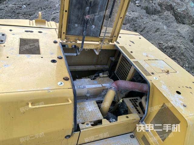 發(fā)動機室（上車部件）