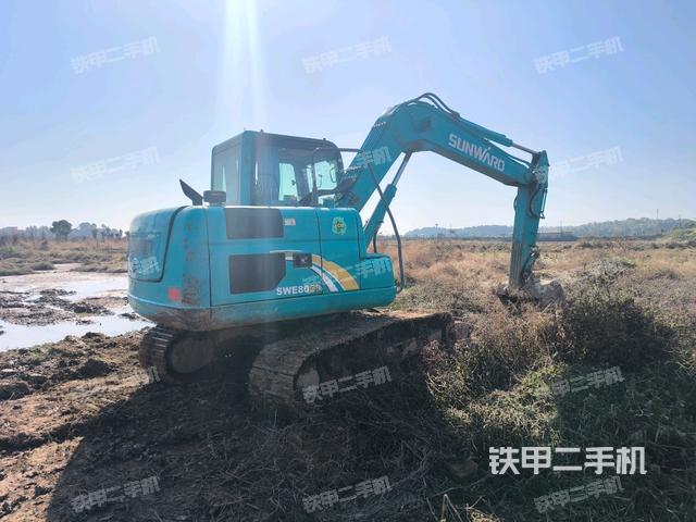 右后45(整機外觀) 右后45(整機外觀)