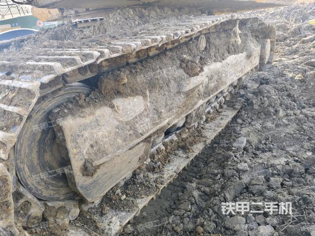 左側(cè)履帶整體?(行走機構(gòu)) 左側(cè)履帶整體?(行走機構(gòu))