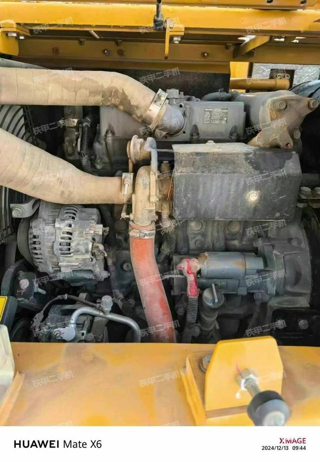 發(fā)動機(jī)整體俯視(整機(jī)外觀) 發(fā)動機(jī)整體俯視(整機(jī)外觀)