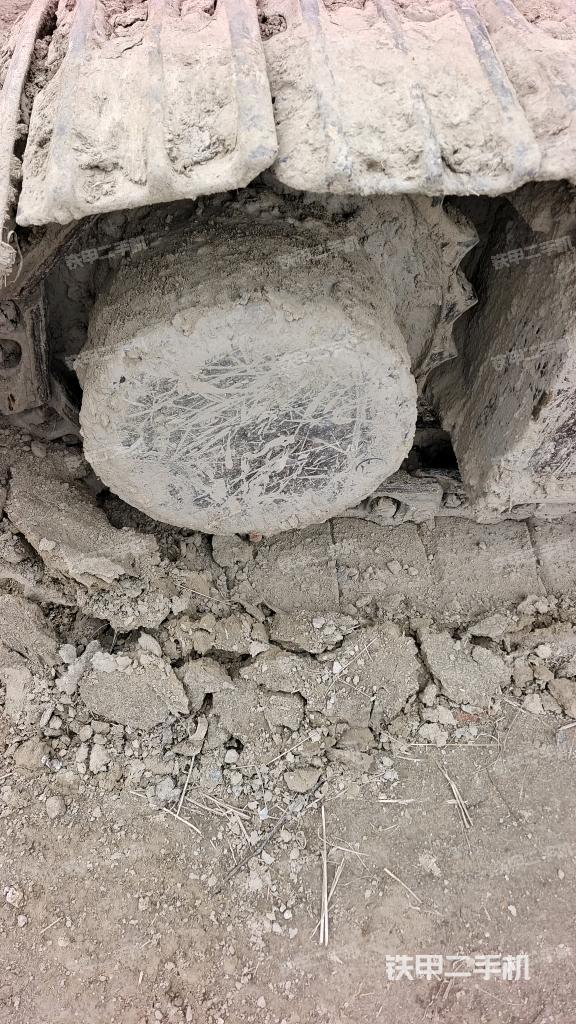 左驅(qū)動(dòng)輪(行走機(jī)構(gòu)) 左驅(qū)動(dòng)輪(行走機(jī)構(gòu))