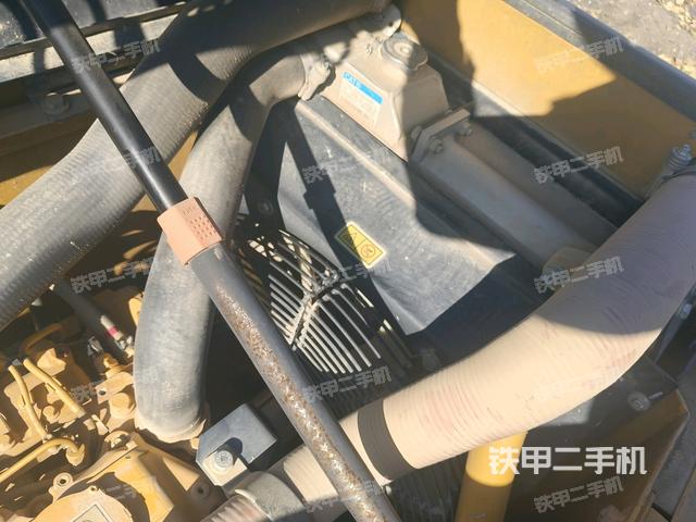 水箱+風(fēng)扇特寫(上車部件) 水箱+風(fēng)扇特寫(上車部件)