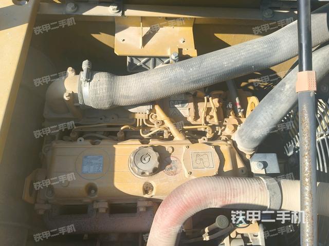 氣門室蓋螺絲特寫(上車部件) 氣門室蓋螺絲特寫(上車部件)