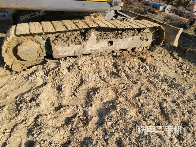 左側(cè)履帶整體?（行走機(jī)構(gòu)）