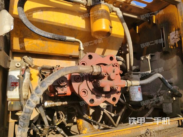 液壓泵室(大件艙室) 液壓泵室(大件艙室)