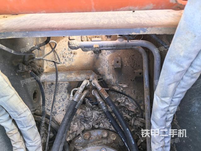 中央回轉(zhuǎn)接頭特寫(上車部件) 中央回轉(zhuǎn)接頭特寫(上車部件)