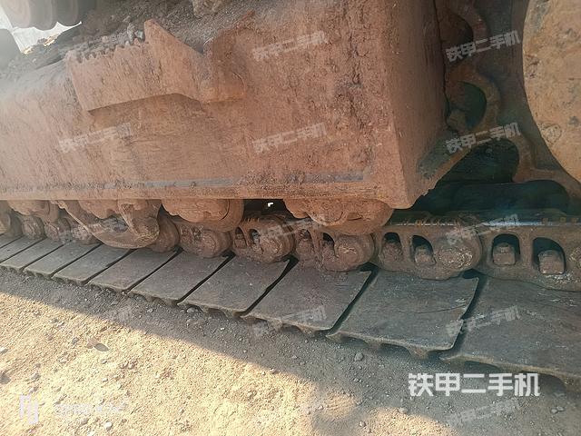 單側履帶整體（整機外觀）