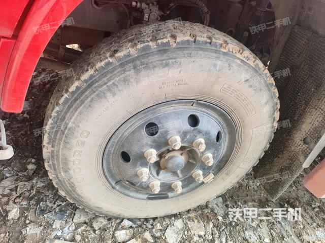 左引導(dǎo)輪 /左前輪（行走機(jī)構(gòu)）