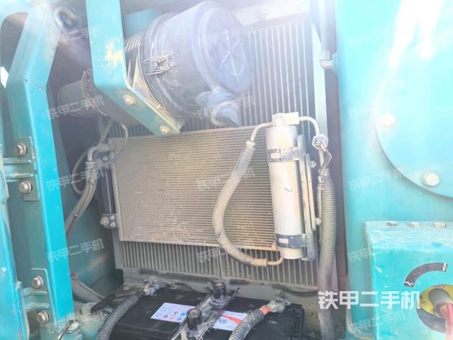 電瓶(大件艙室) 電瓶(大件艙室)