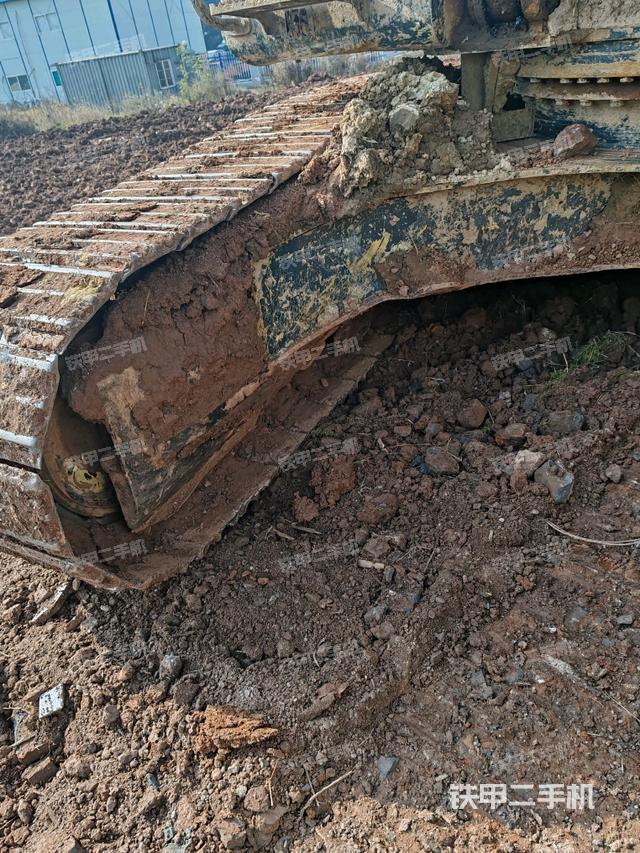 左導(dǎo)向輪（行走機(jī)構(gòu)）