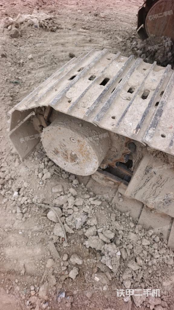 右側行走馬達蓋板（行走機構）