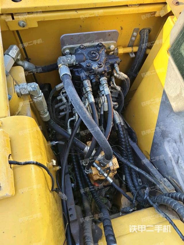 分配閥（上車部件）