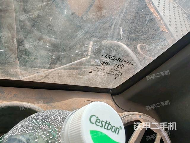 后窗玻璃角標(biāo)（駕駛室部分）