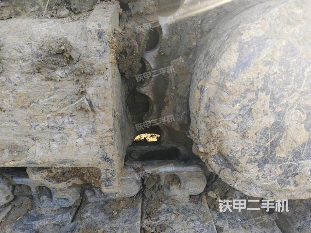 左驅(qū)動輪(行走機構(gòu)) 左驅(qū)動輪(行走機構(gòu))