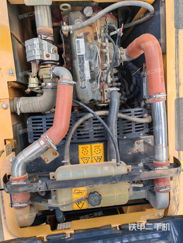 發(fā)動機(jī)整體俯視（整機(jī)外觀）