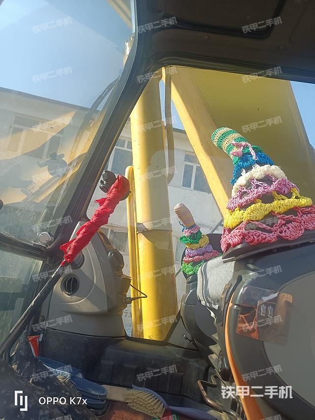 駕駛室整體（整機外觀）