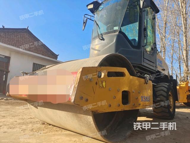 徐工XS65壓路機(jī)