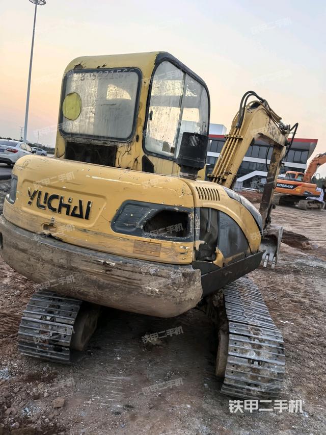 右后45（整機外觀）