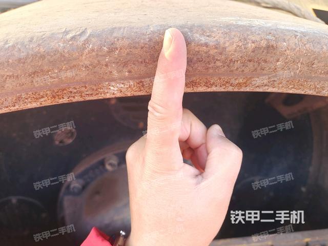 鋼輪厚度（壓路機(jī)前后車架）