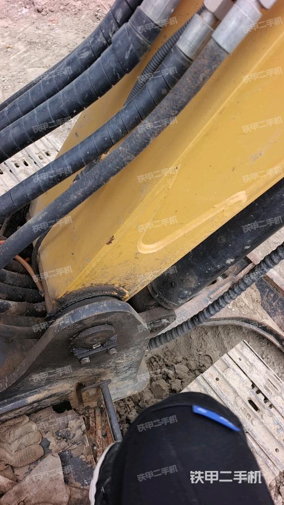 大臂根部?斜（工作和回轉裝置）