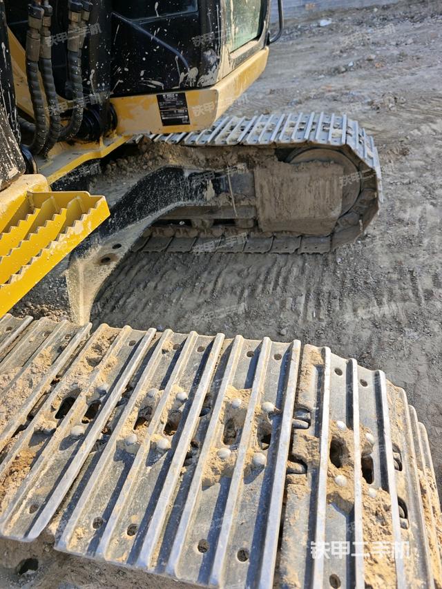 單側(cè)履帶整體（整機外觀）