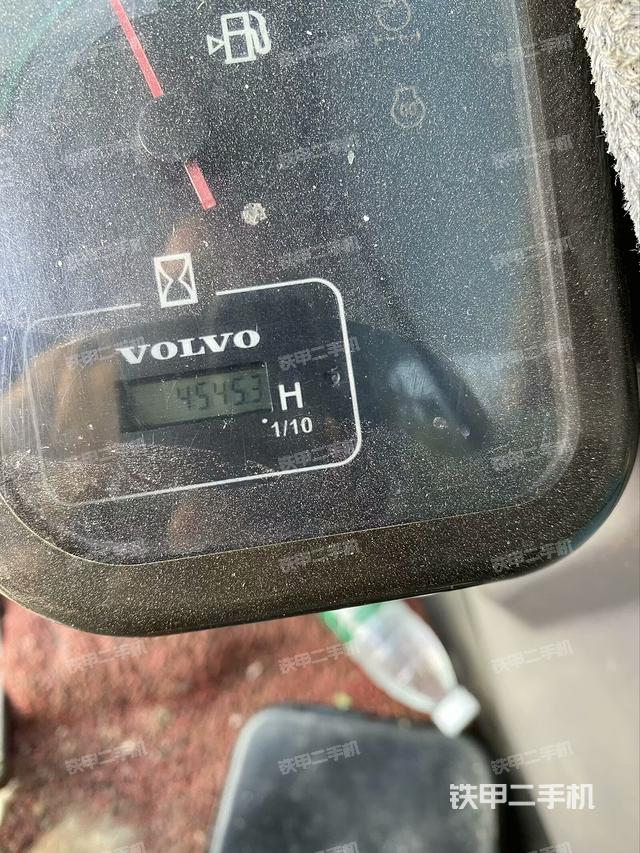 小時表(駕駛室部分) 小時表(駕駛室部分)