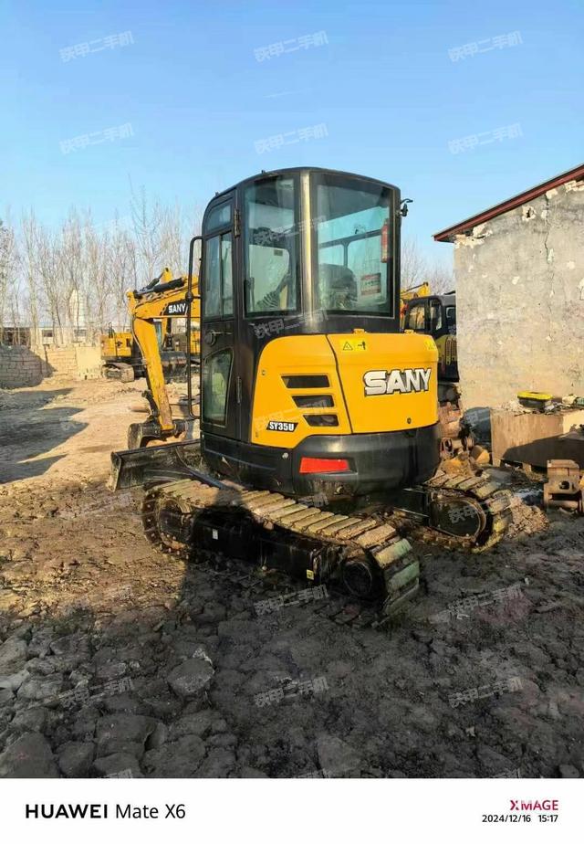 單側(cè)履帶整體（整機(jī)外觀）