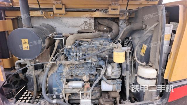 發(fā)動機室（上車部件）