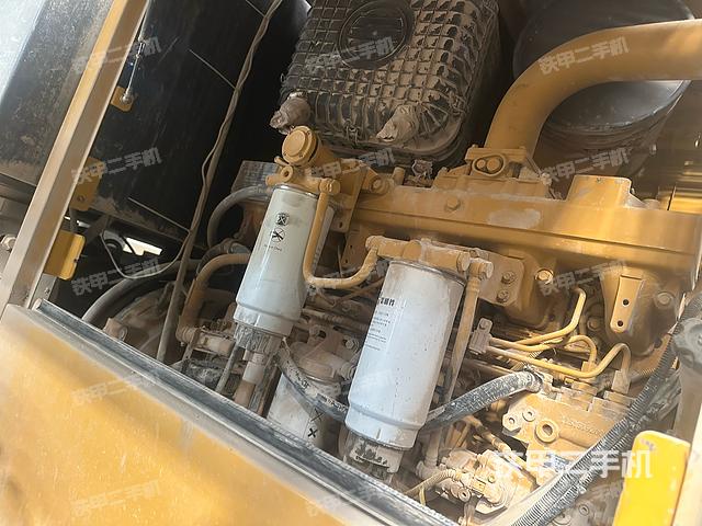 發(fā)動機左側（整機外觀及大件）