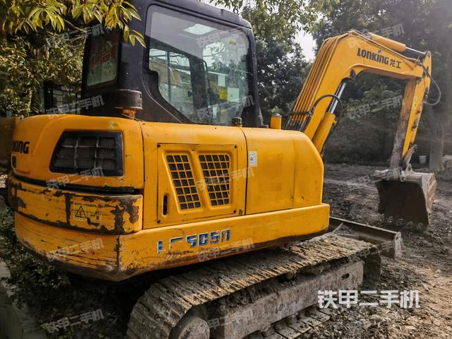 右前45(整機外觀) 右前45(整機外觀)