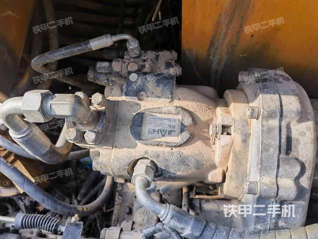 液壓泵室(大件艙室) 液壓泵室(大件艙室)