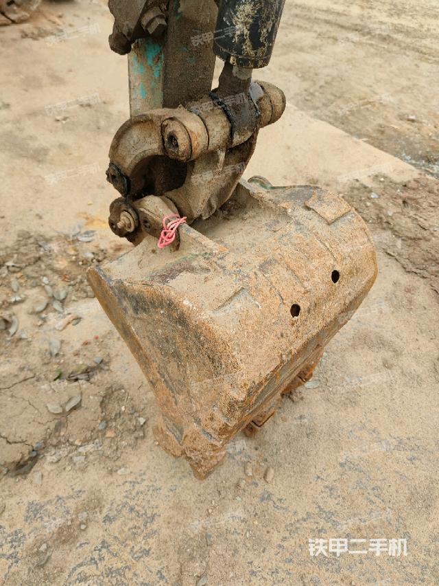 鏟斗45度（工作和回轉(zhuǎn)裝置）