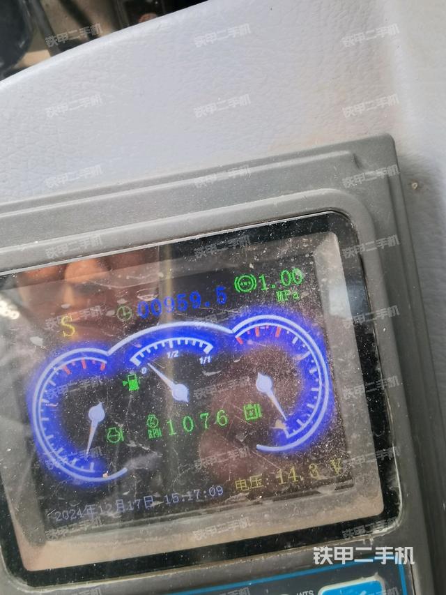 小時表(駕駛室部分) 小時表(駕駛室部分)