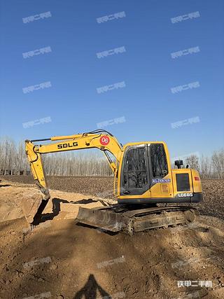 山東臨工E685F挖掘機(jī)