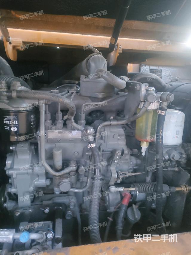 發(fā)動機(jī)整體俯視（整機(jī)外觀）