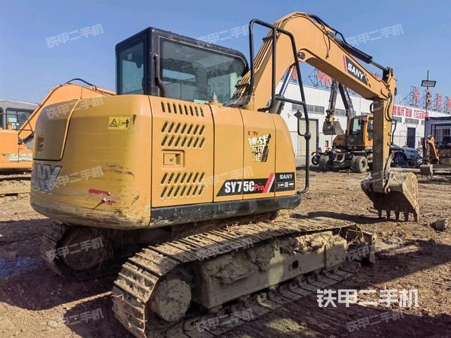 整機(jī)右后45°(整機(jī)外觀) 整機(jī)右后45°(整機(jī)外觀)