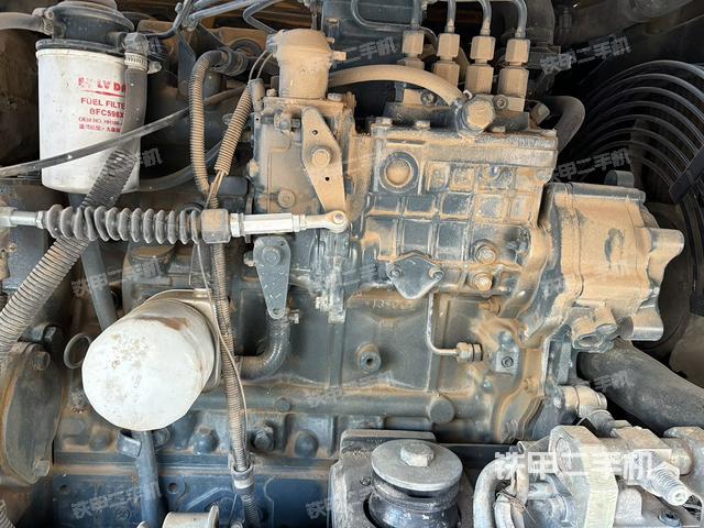 發(fā)動機(jī)整體俯視（整機(jī)外觀）