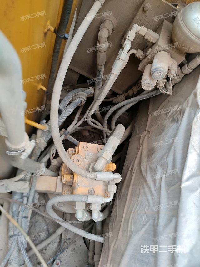 回轉(zhuǎn)馬達(dá)（上車(chē)部件）