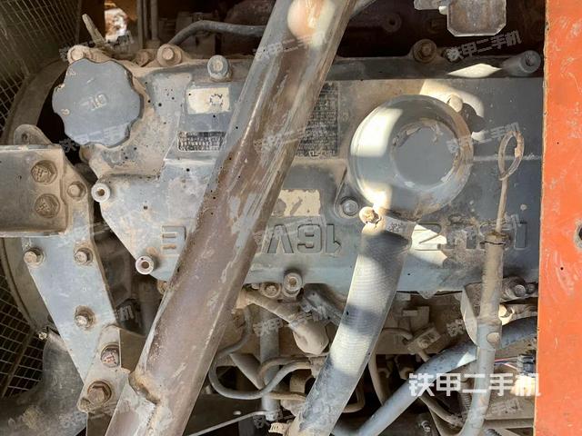 發(fā)動(dòng)機(jī)整體俯視(整機(jī)外觀) 發(fā)動(dòng)機(jī)整體俯視(整機(jī)外觀)