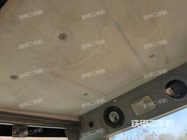 后窗玻璃角標(biāo)（駕駛室部分）